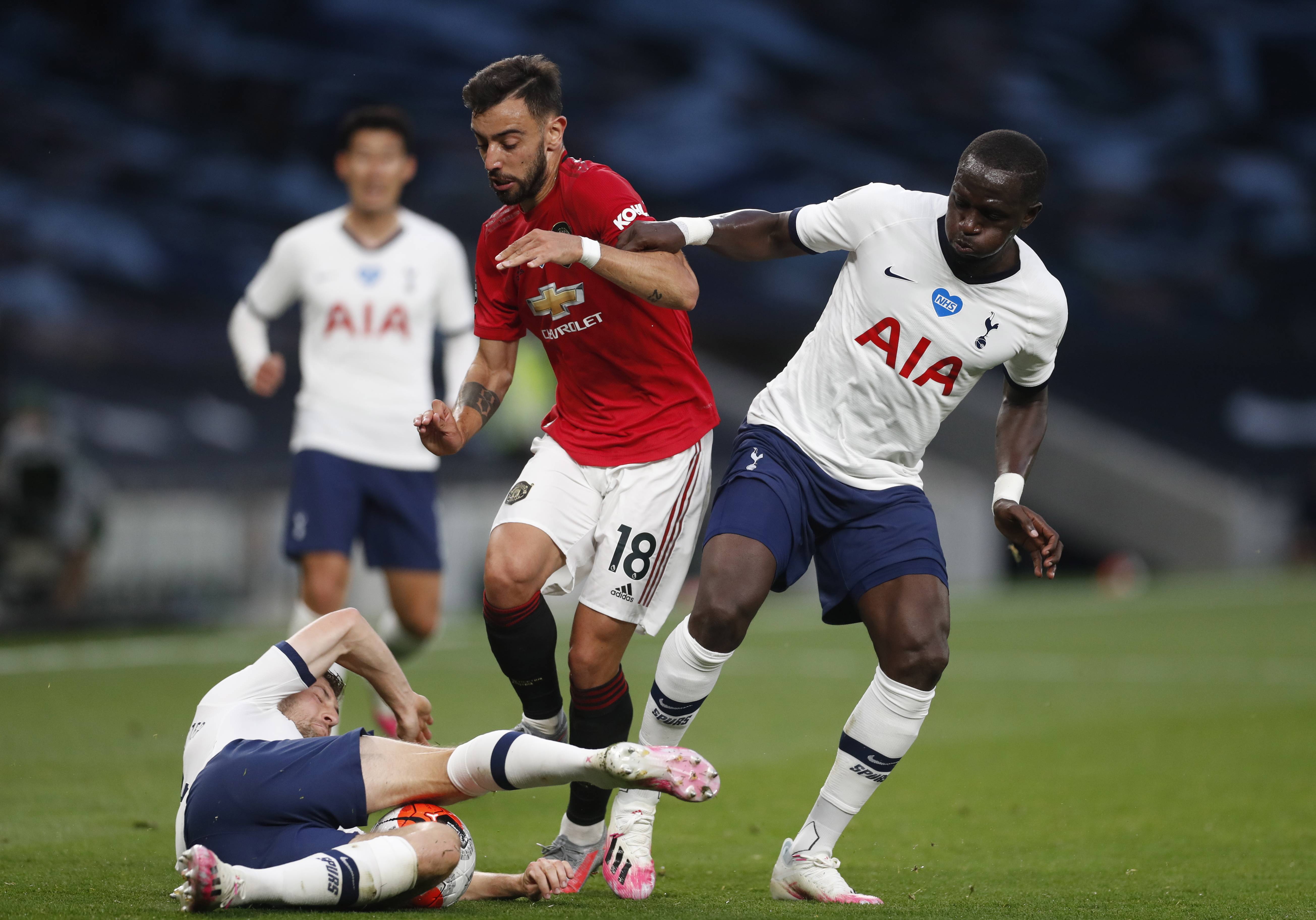 一举打破对 一举打破对